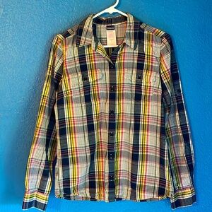 Patagonia Women’s Long Sleeve Button Shirt